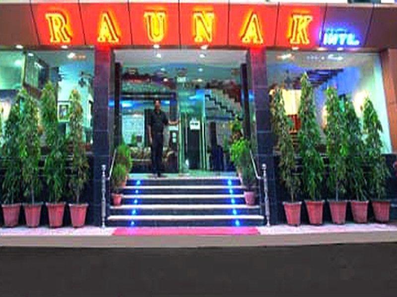 Hotel Raunak International Neu-Delhi Exterior foto